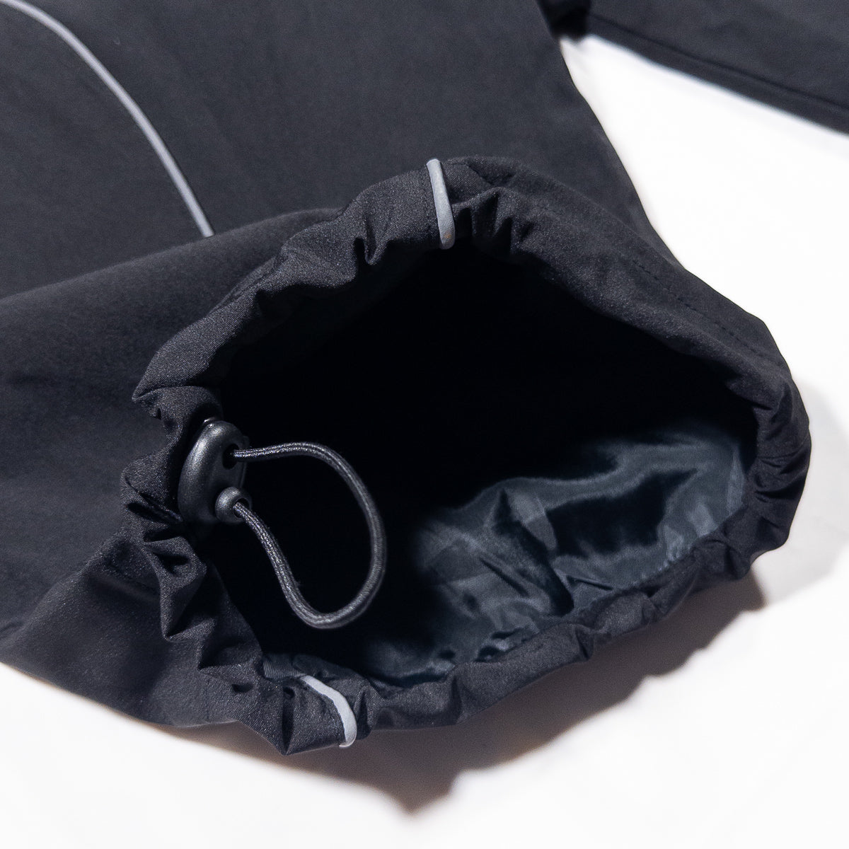 PANTS HILLS BLACK