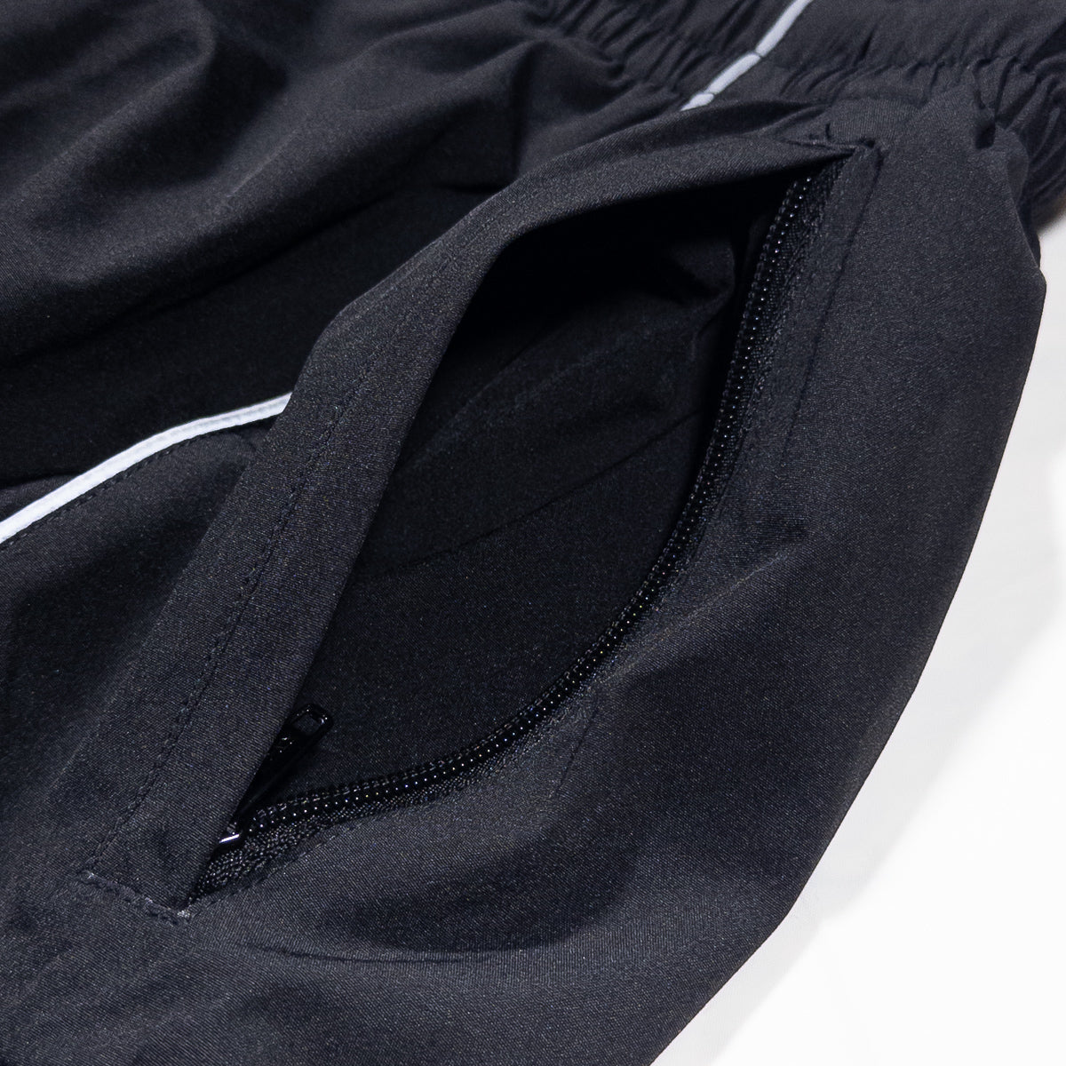 PANTS HILLS BLACK
