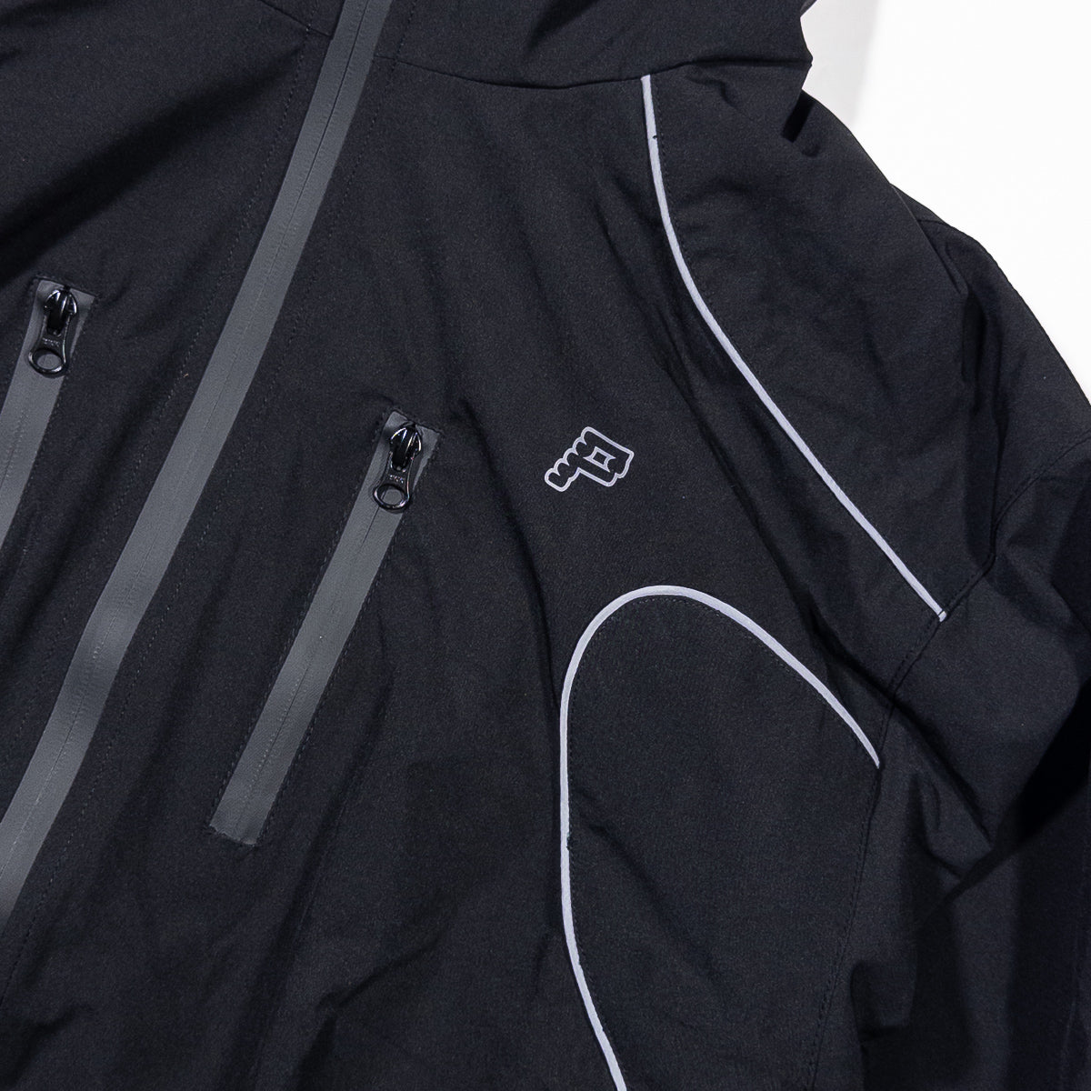 JACKET HILLS BLACK