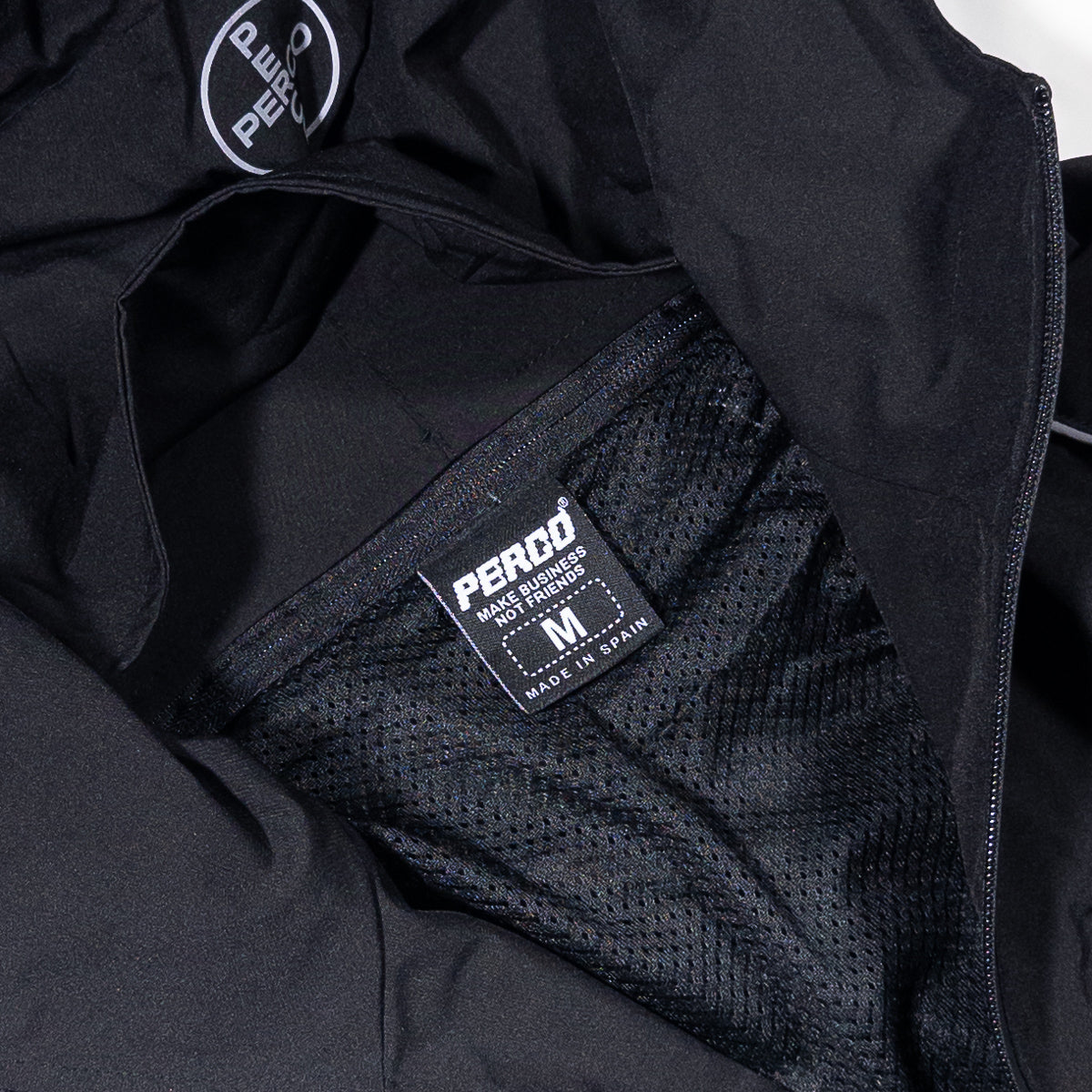 JACKET HILLS BLACK