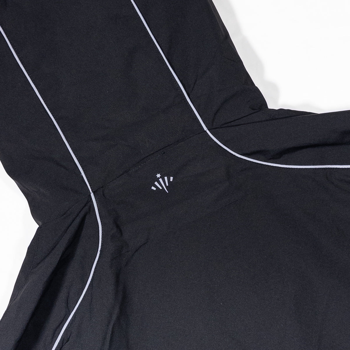 JACKET HILLS BLACK