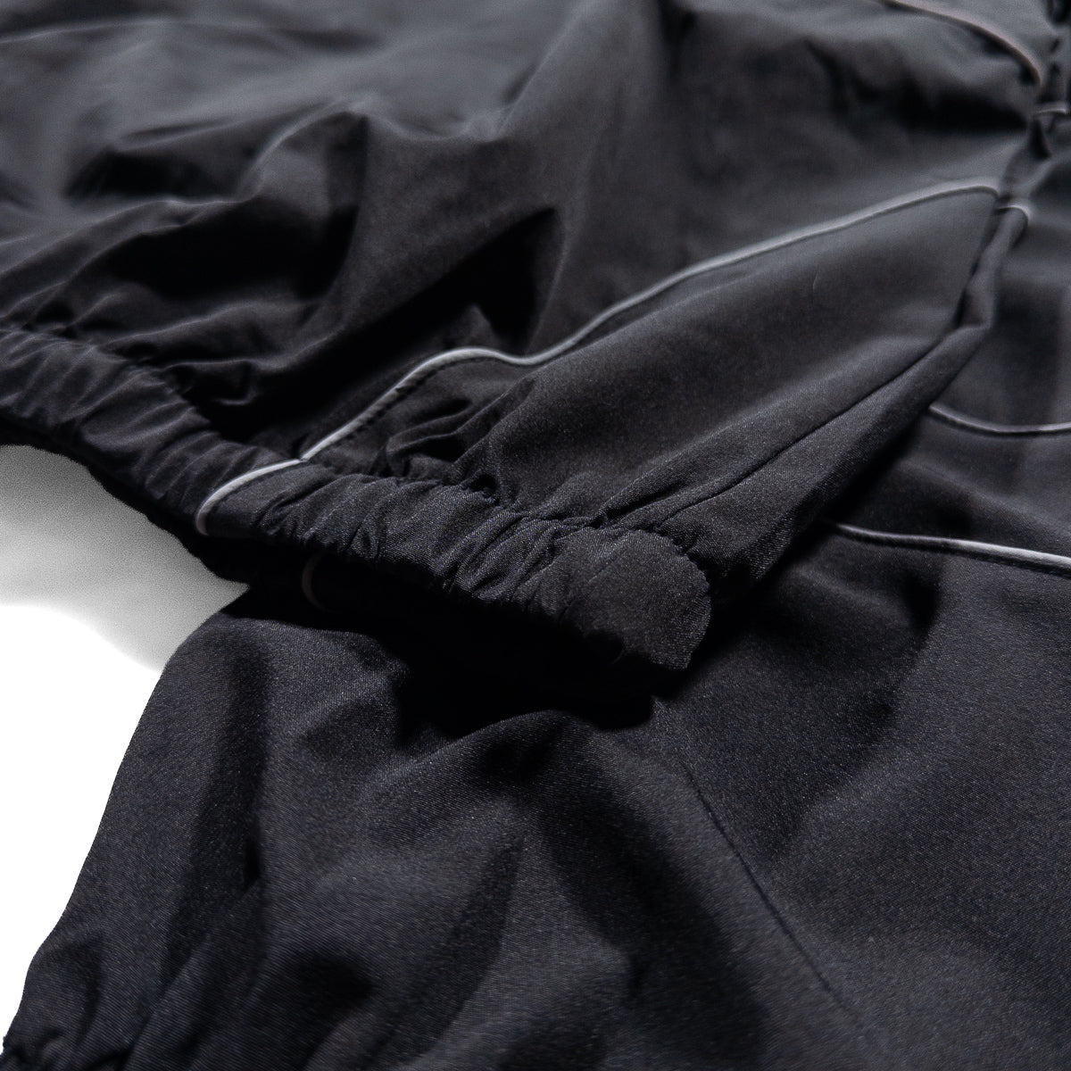 JACKET HILLS BLACK