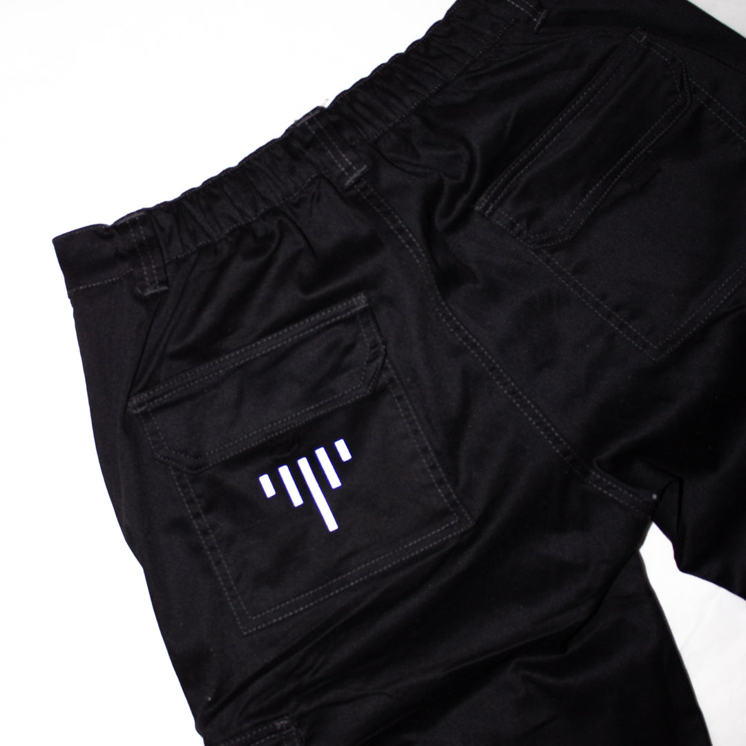 CARGO LARGE BLACK