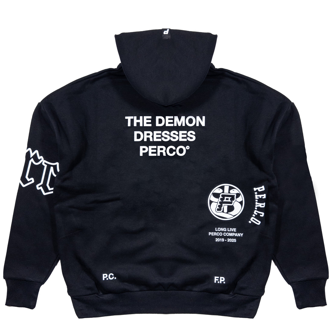 LE SWEAT À CAPUCHE NOIR DU DÉMON