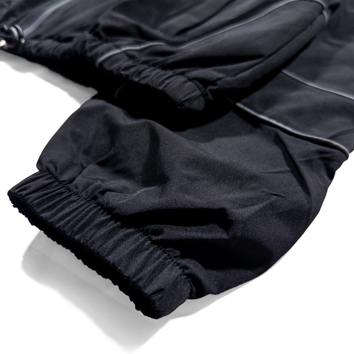 JACKET HILLS BLACK