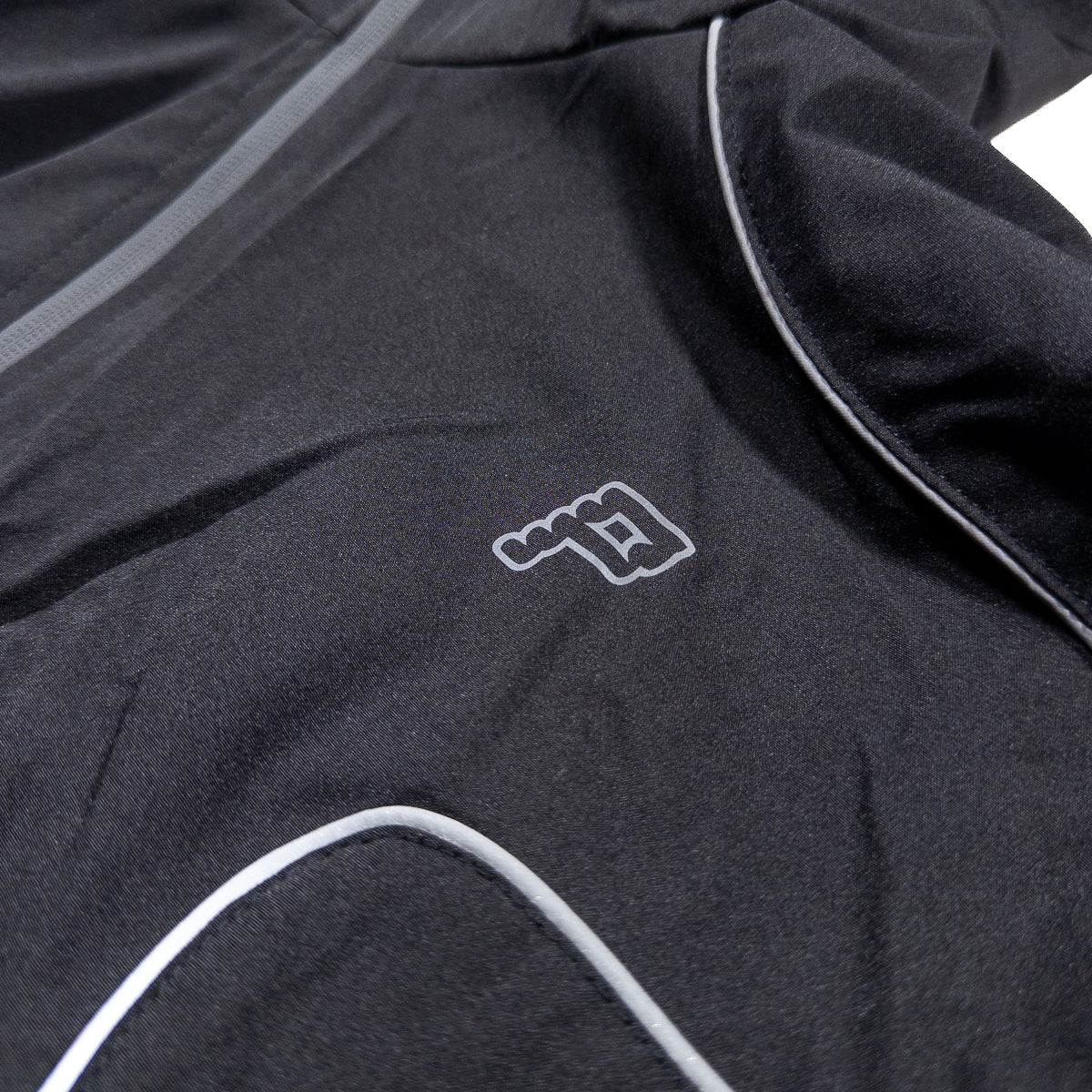 JACKET HILLS BLACK