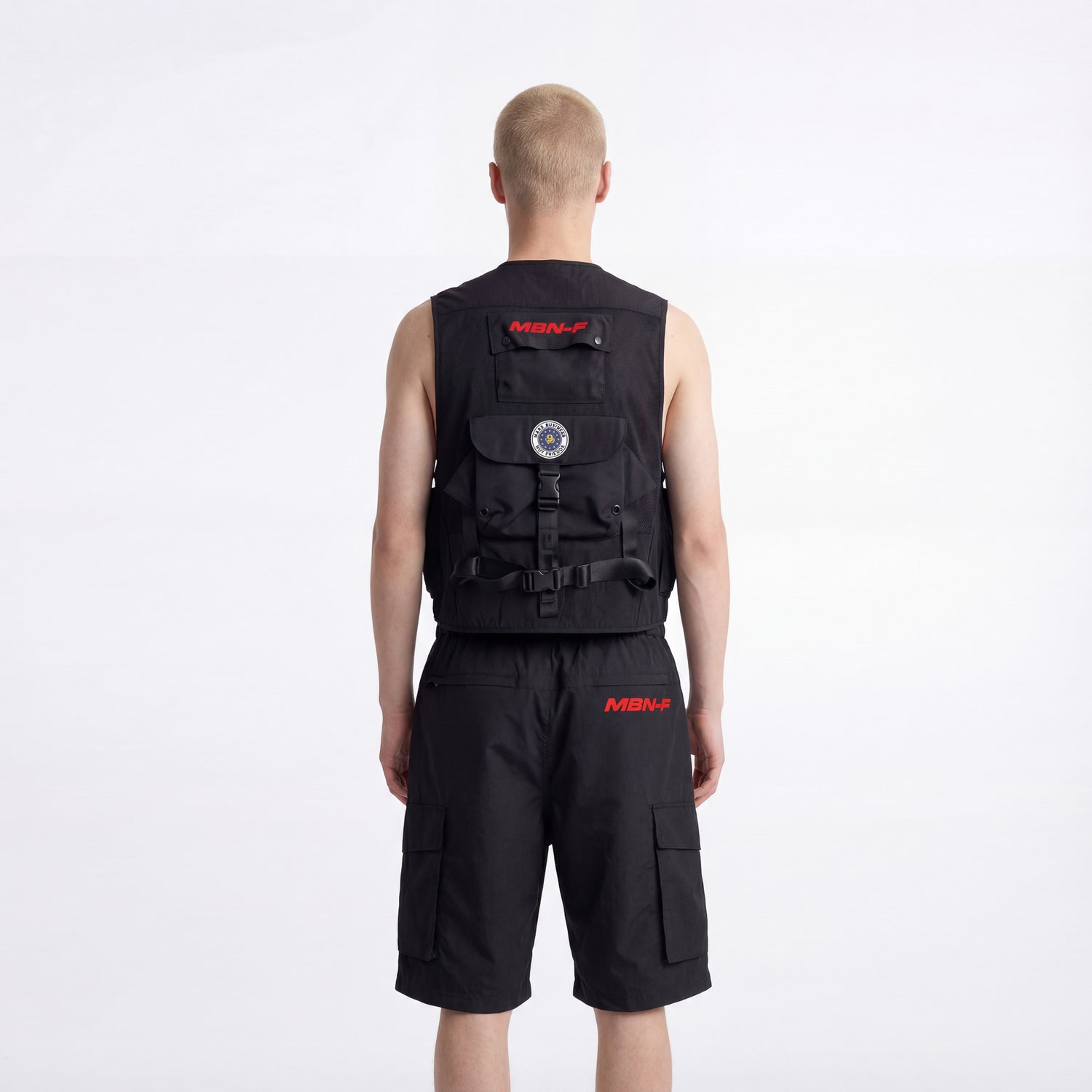 BLACK VEST 512